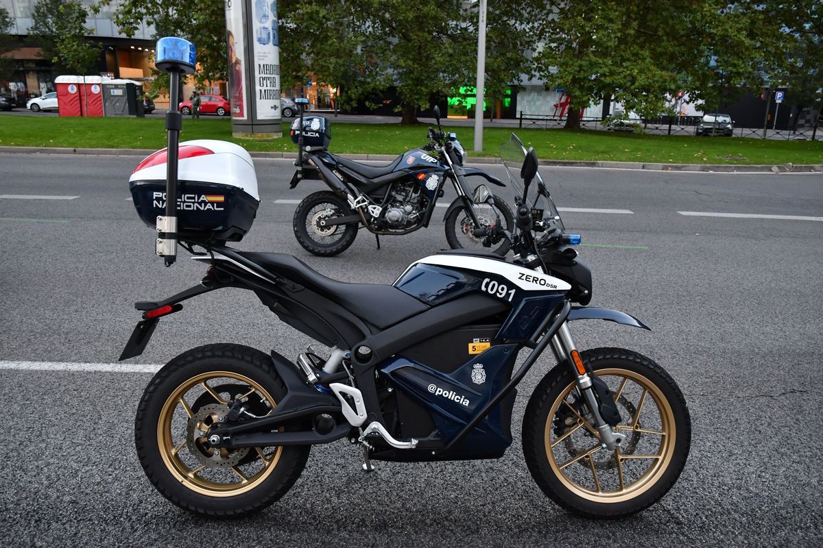 Zero FX y Zero DS, las nuevas motos eléctricas de la Policía Nacional