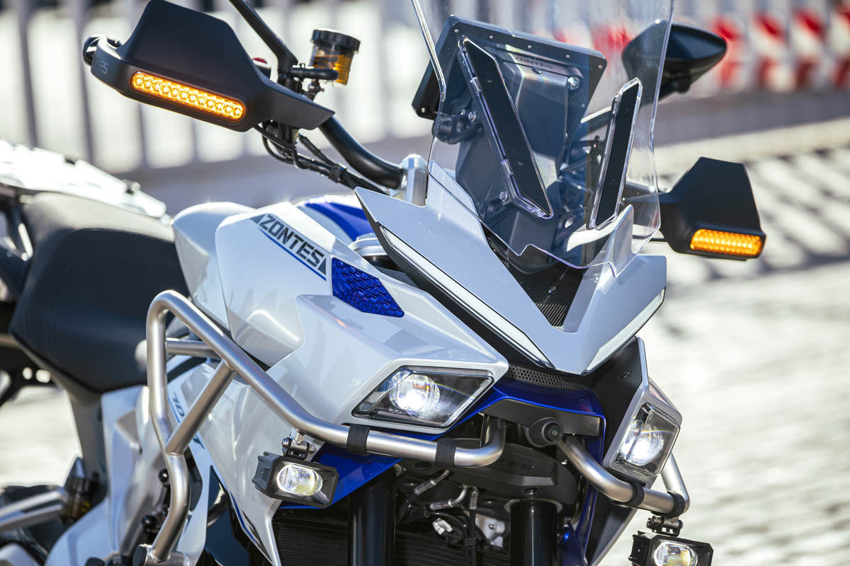 Prueba Zontes 703T ETC 2026: sport-crossover con todo por 7288 euros Prueba Zontes 703T ETC 2026: sport-crossover con todo por 7288 euros