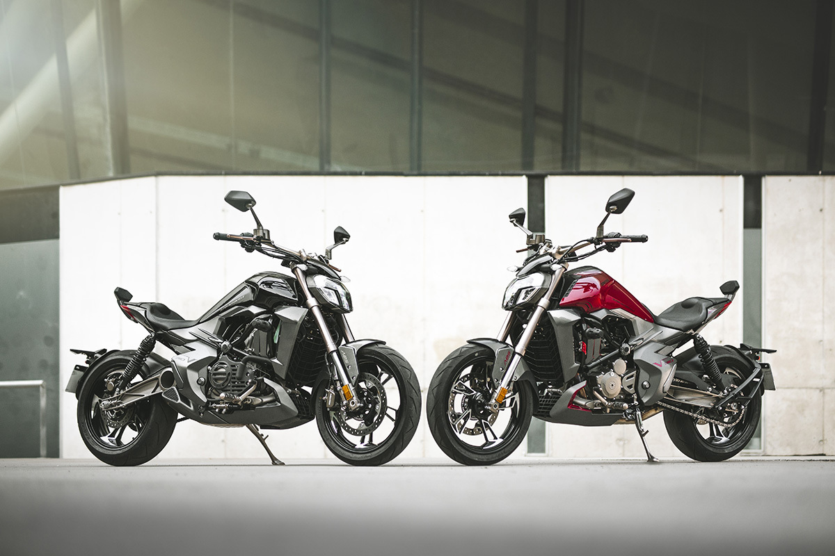 Las mejores motos de 300 y 250 cc de 2021