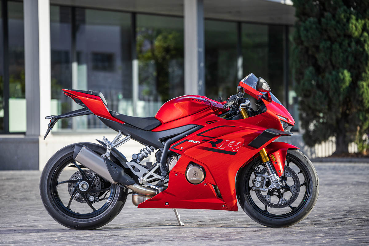 Probamos la ZX Moto 500 RR: ¡Sueño de juventud! Probamos la ZX Moto 500 RR: ¡Sueño de juventud!